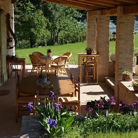 Agriturismo Vellaneta شقة كاغلي